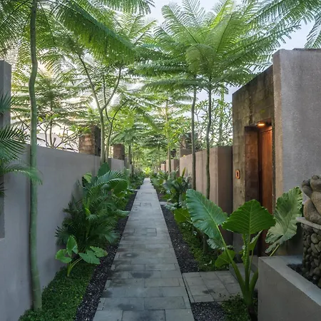 Ubud Mas Glamping Luxury Tent-3
